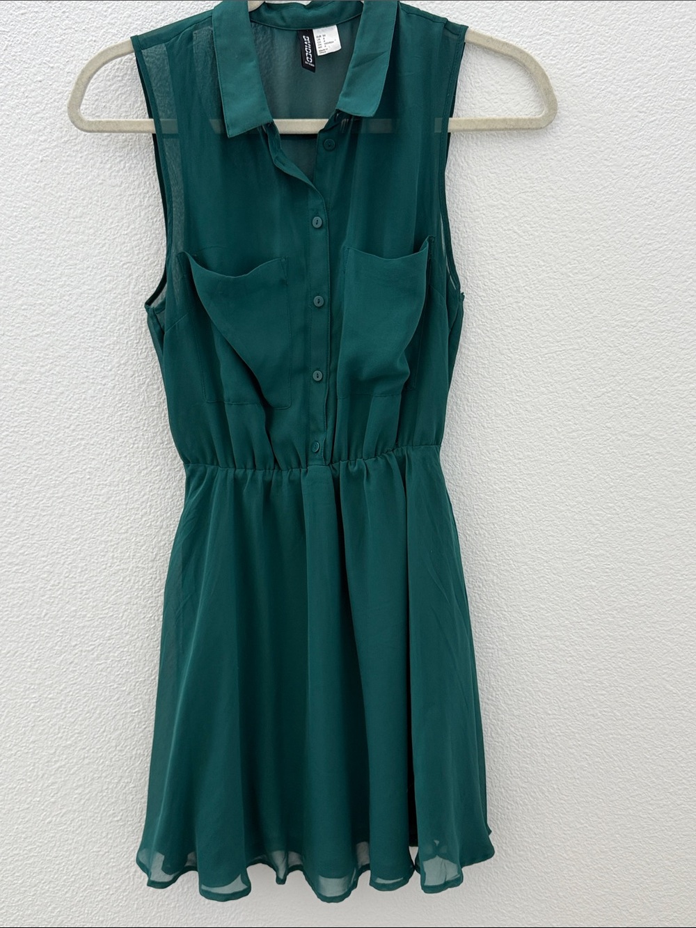 H&M Emerald Green Sleeveless Button-Front Mini Dress